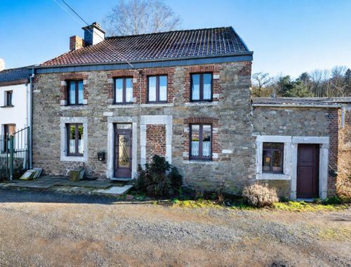                                         Maison à vendre à Vaux-sous-Chèvremont, € 179.000
