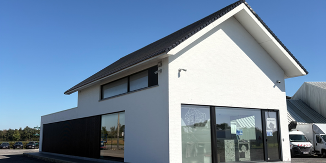 Bedrijfsvastgoed te huur in Ieperstraat 103, 8830 Hooglede