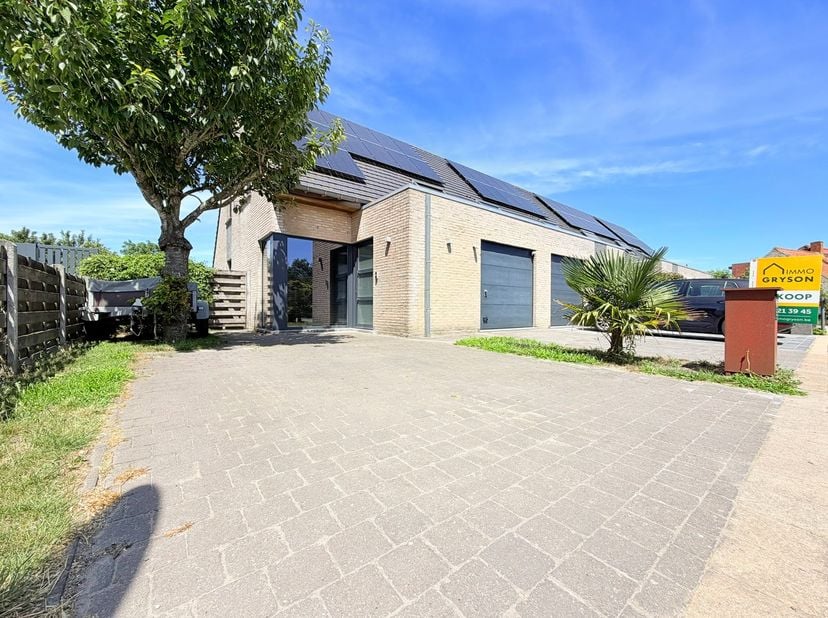 Maison à vendre
                    à 8470 Zevekote