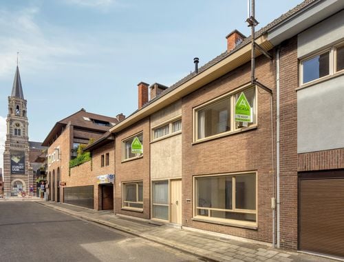                                         Woning te koop in Roeselare, € 240.000
