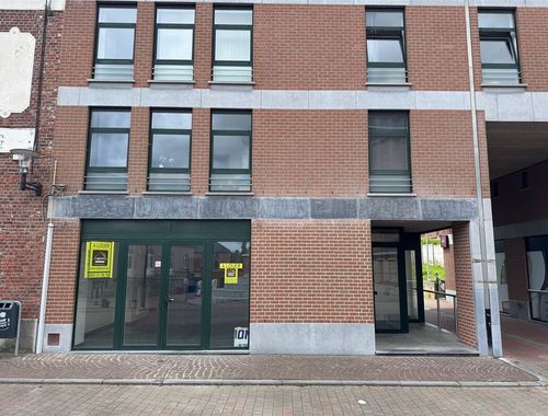                                         Commercieel Gebouw te huur in Dour, € 1.000
