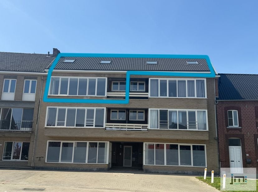 Dit mooi gerenoveerde appartement bevindt zich op wandelafstand van het centrum van Wellen.<br />
Vloeren, ramen, keuken, badkamer en technieken werde