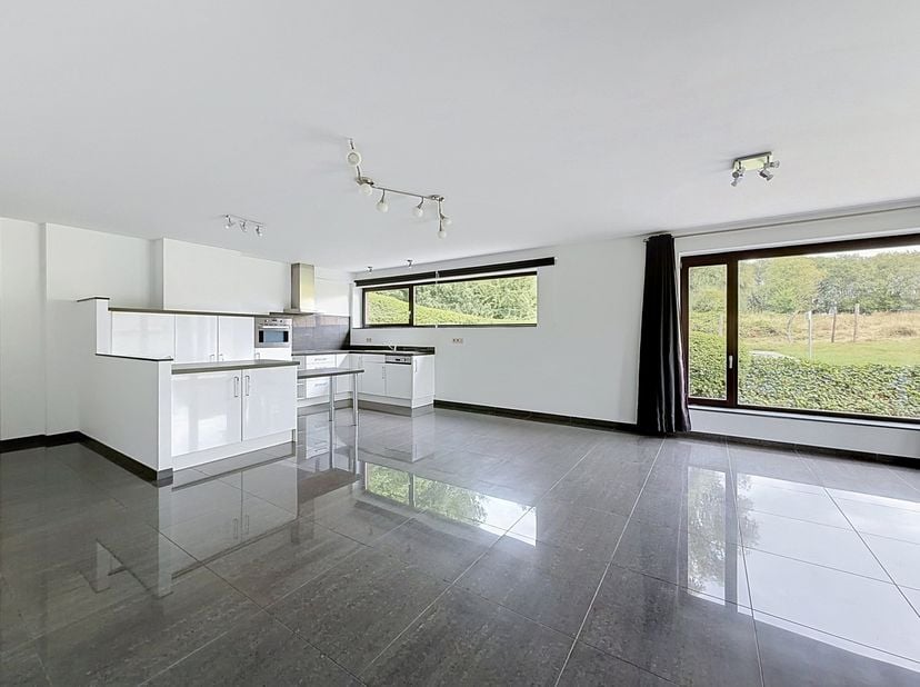 Appartement te koop
                    in 4121 Neuville-en-Condroz