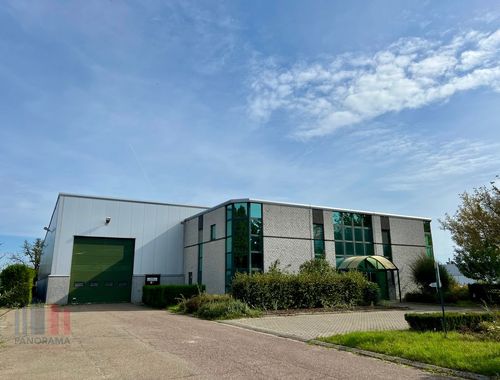                                         Bedrijfsgebouw te huur in Sint-Truiden, € 7.950
