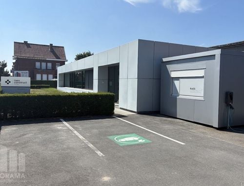                                         Bedrijfsgebouw te huur in Gullegem, € 5.475
