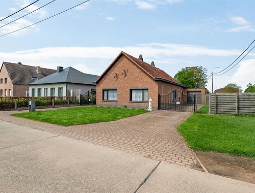                                         Woning te koop in Onze-Lieve-Vrouw-Waver, € 412.000
