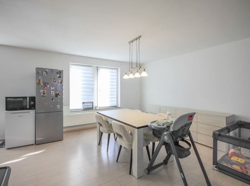 Appartement te huur in ,
                    6110 Montignies-le-Tilleul
