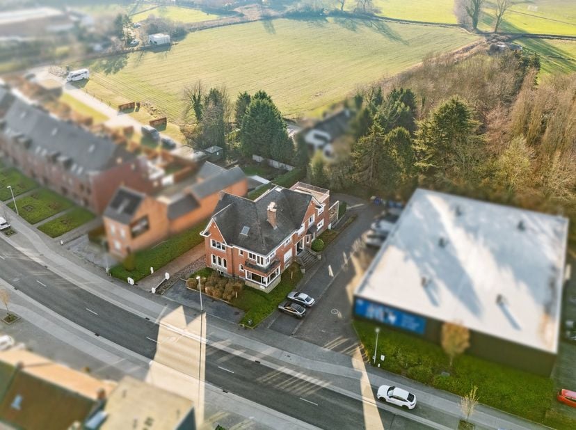 Bedrijfsvastgoed te koop in Herseltsesteenweg 72,
                    3200 Aarschot