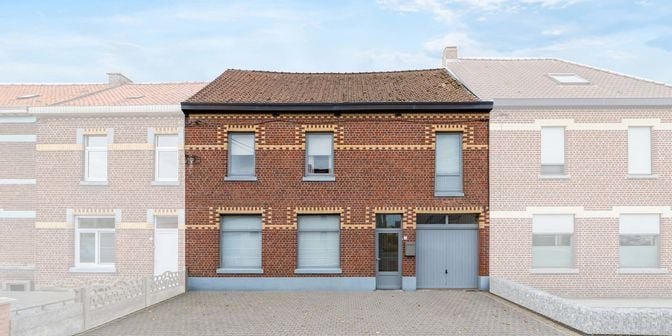 Huis te koop in Chaussée de Bruxelles 3, 7903 Chapelle-à-Wattines