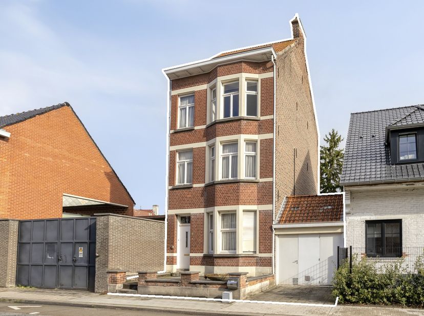 Huis te koop in Heulestraat 59,
                    8560 Gullegem