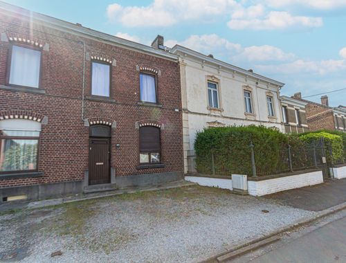                                         Woning te koop in Lodelinsart, € 84.000
