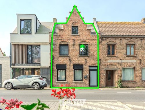                                         Maison deux facades à vendre à Sint-Pieters-Kapelle, € 265.000
