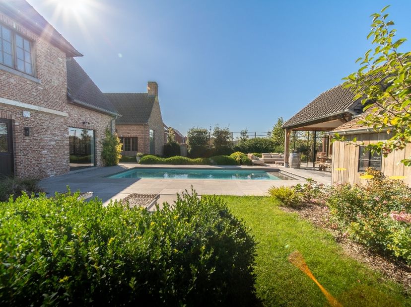 Huis te koop in Kortwagenstraat 41,
                    8880 Ledegem
