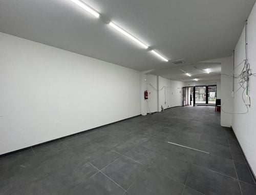                                         Handelsgelijkvloers te koop in Tervuren, € 240.000
