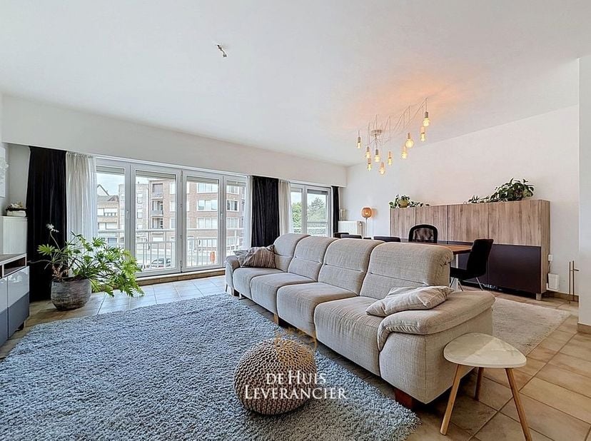 Appartement te koop in Heidestraat 45,
                    2845 Niel