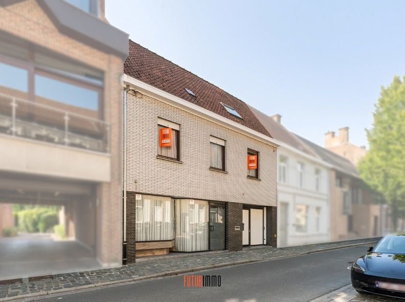 Huis te koop in Hoogstraat 9,
                    8800 Roeselare