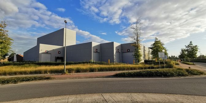Bien professionnel à louer à Baarbeek 2, 2070 Burcht