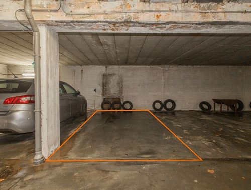                                         Garagebox te koop in Strombeek-Bever, € 22.500
