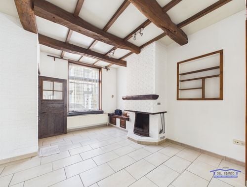                                         Maison à vendre à Dampremy, € 195.000
