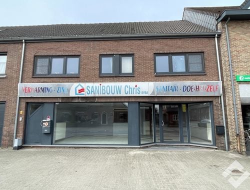                                         Handelszaak te huur in Lommel, € 1.450
