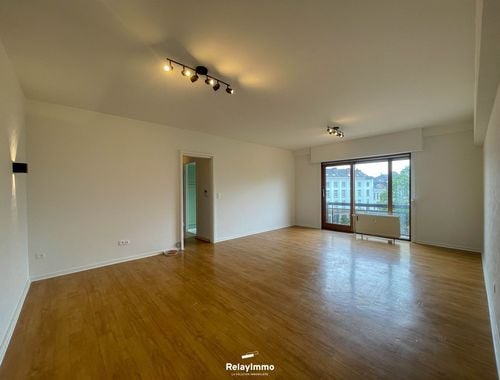                                         Appartement te koop in Tournai, € 270.000
