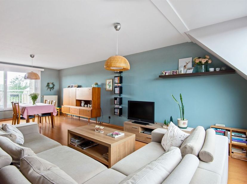 Prachtig instapklaar en energiezuinig 1-slaapkamerappartement met ruim terras en uitzicht op de kerk<br />
Dit instapklare en energiezuinige apparteme