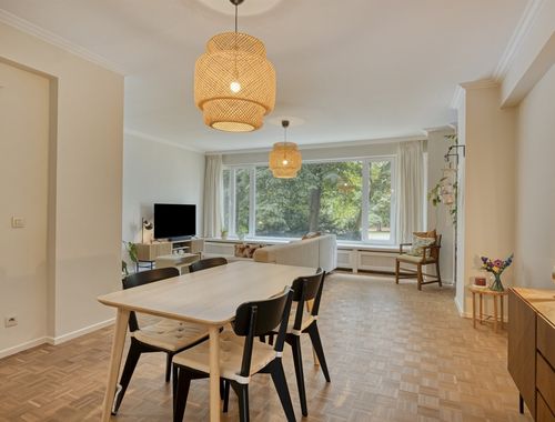                                         Appartement te koop in Berchem, € 395.000
