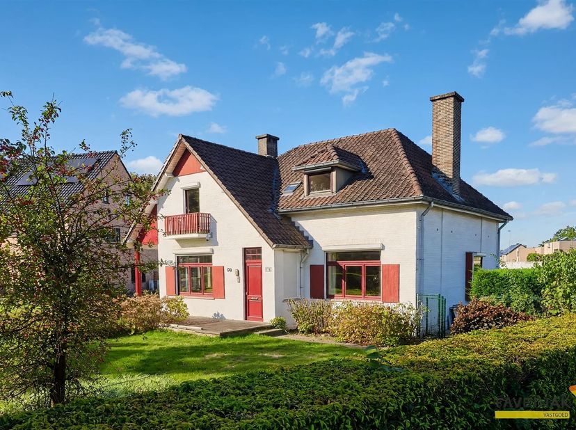 Huis te koop in Kerkhovenweg 170,
                    3970 Leopoldsburg