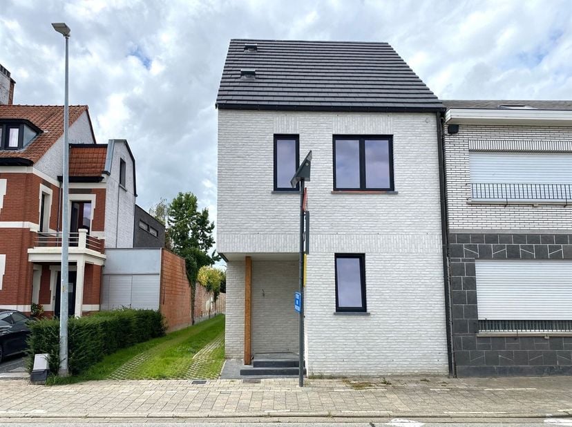 Huis te koop in Kapellebaan 45A,
                    2590 Berlaar