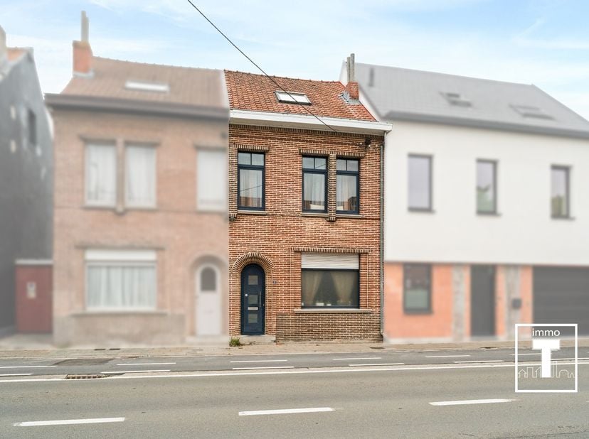 Huis te koop in Heusdenbaan 39,
                    9090 Melle