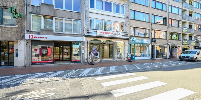 Bedrijfsvastgoed te koop in Gentsestraat 4, 8870 Izegem
