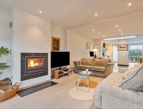                                         Woning te huur in Gellik, € 3.000
