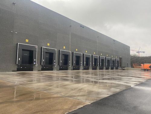                                         Bedrijfsgebouw te huur in Willebroek, € 73.625
