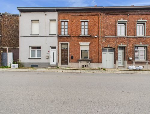                                         Kot-Kamer te huur in Gilly, € 400
