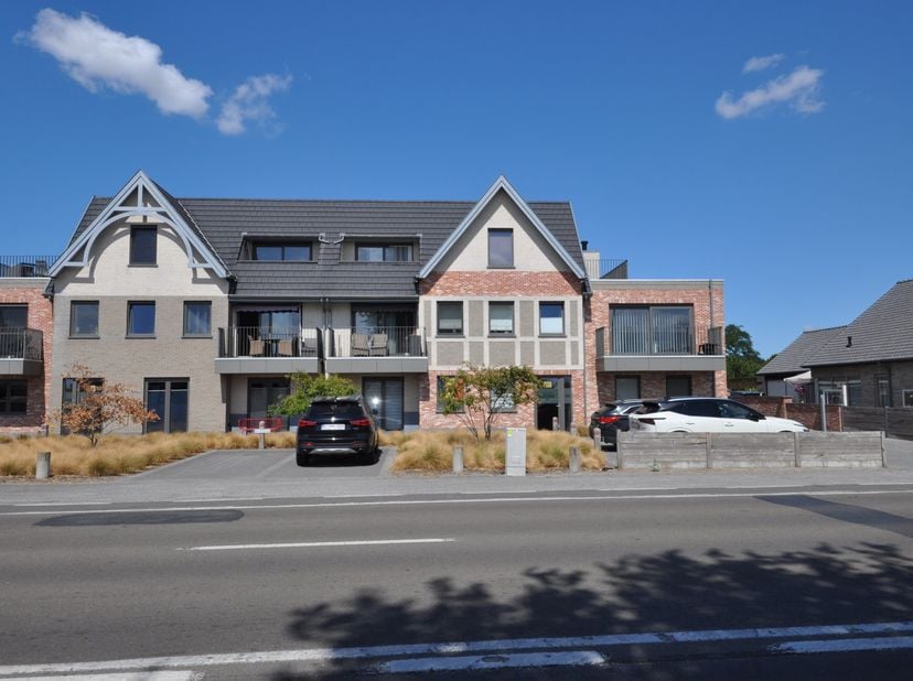 Appartement à vendre à Brugsesteenweg 241 boîte 5,
                    8460 Roksem