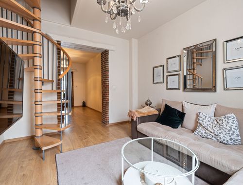                                         Appartement te koop in Koekelberg, € 330.000
