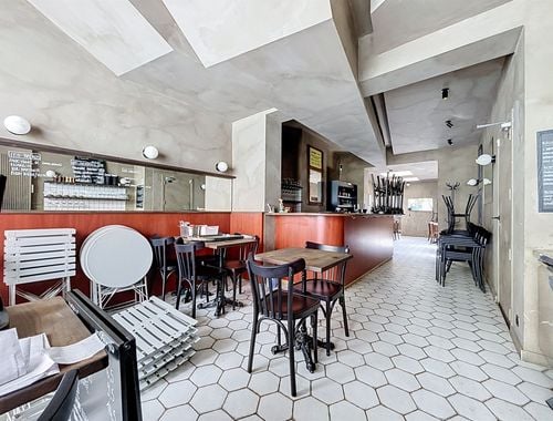                                        Commercieel Gebouw te huur in Elsene, € 1.000
