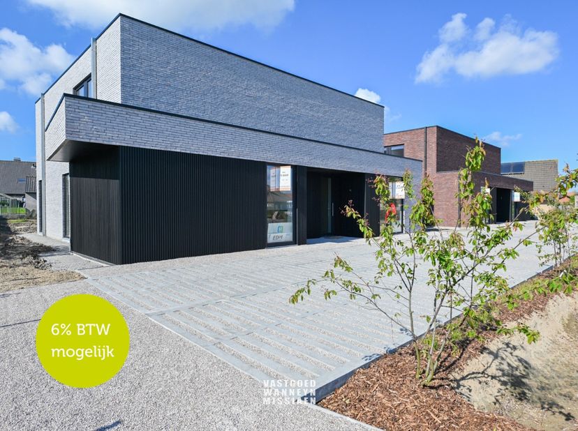 Huis te koop in Rozendalestraat 15,
                    8750 Wingene