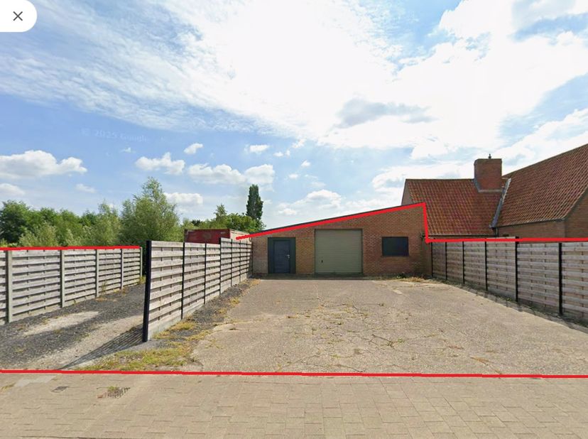 Bien professionnel à vendre
                    à 8691 Stavele