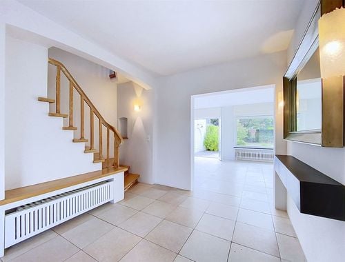                                         Woning te huur in Ukkel, € 3.100

