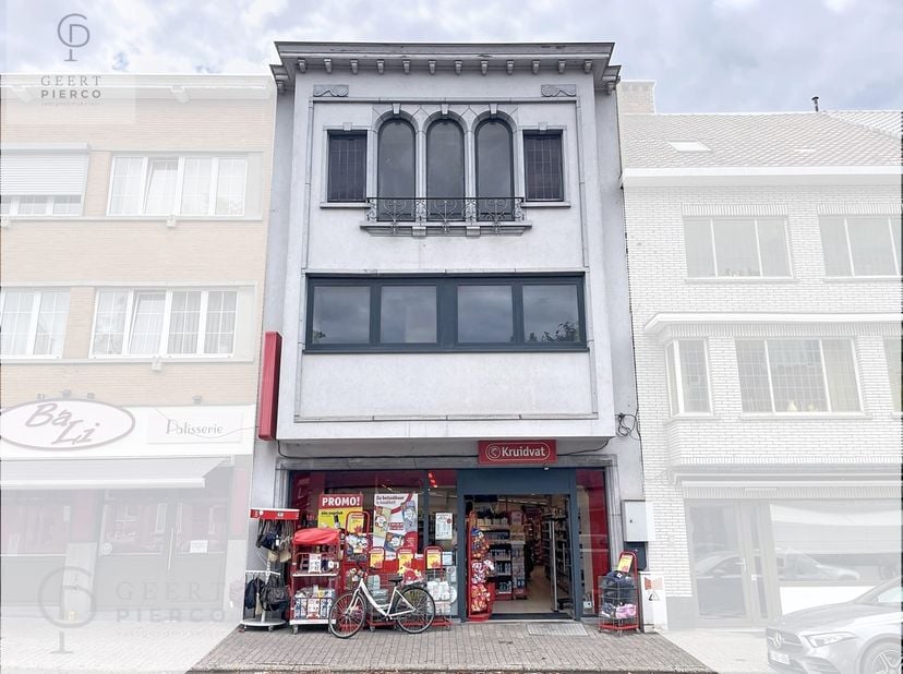 Bedrijfsvastgoed te koop in Stationsstraat 120,
                    3400 Landen
