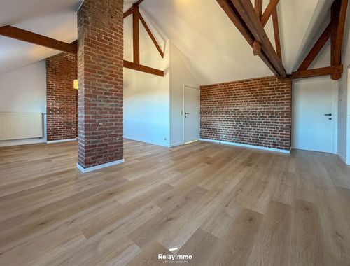                                         Appartement te huur in Tournai, € 725
