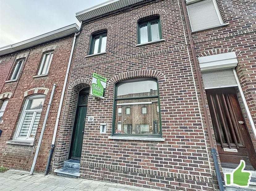 Maison 3 chambres avec jardin à Rekkem<br />
Charmante maison idéale pour une famille ou un premier achat. <br />
la maison est composée d''un grand h