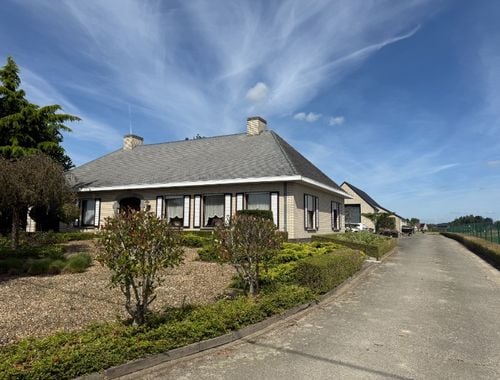                                         Maison à louer à Ingelmunster, € 950
