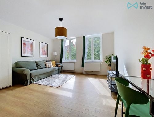                                         Studio à louer à Anderlecht, € 950
