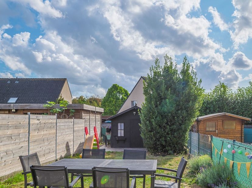 Huis te koop
                    in 9090 Melle