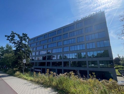                                        Kantoor te huur in Berchem, € 14.223,33

