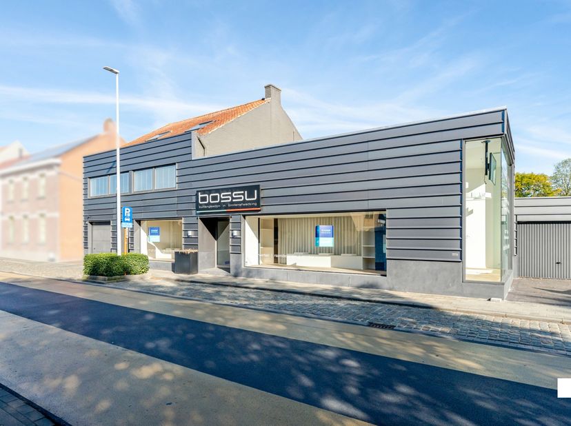 Bedrijfsvastgoed te koop in Hogestraat 98,
                    8830 Hooglede