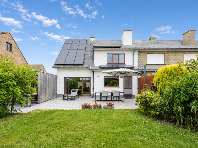 BEZOEKDAGEN: Op woensdag 19/08 en zaterdag 22/08 gaan er kijkmomenten door voor deze woning, deze zijn op afspraak. Voor meer informatie of een bezoek