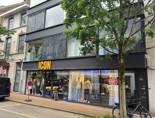                                         Commerce à louer à Hasselt, € 2.500
